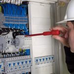 Finding the Right Canadian Electrician in Construction